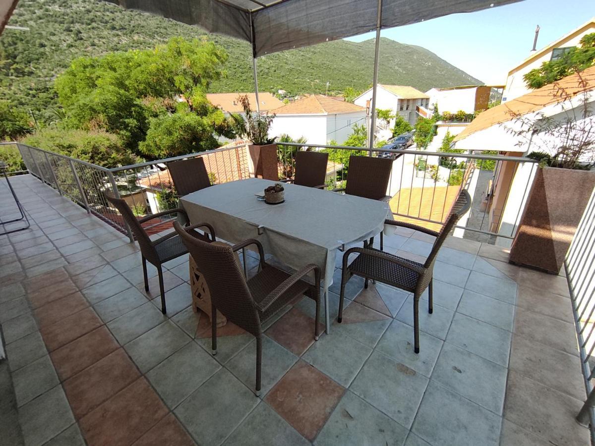 Apartments By The Sea Trpanj, Peljesac - 15995 المظهر الخارجي الصورة