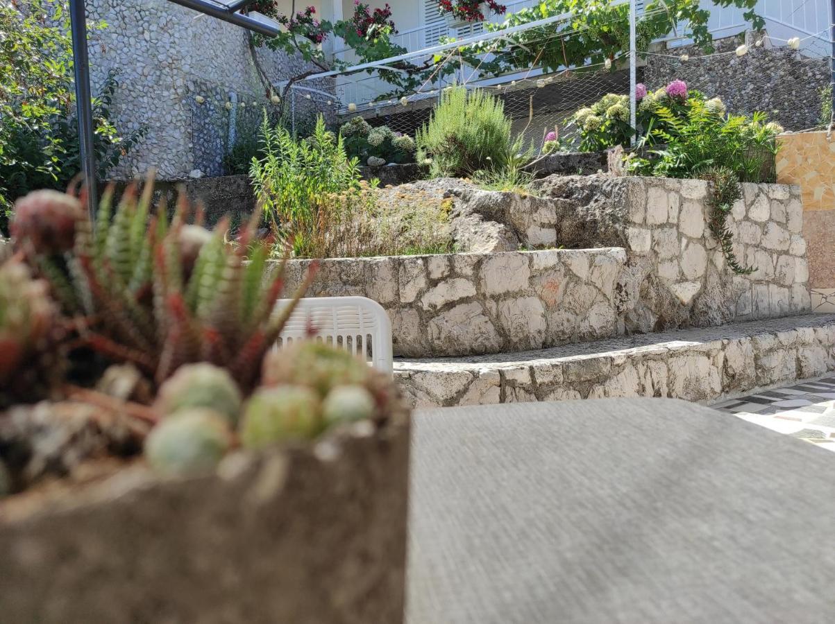 Apartments By The Sea Trpanj, Peljesac - 15995 المظهر الخارجي الصورة